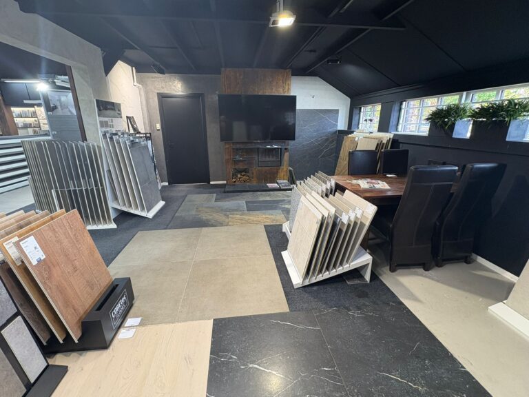 Adviestafel in de showroom